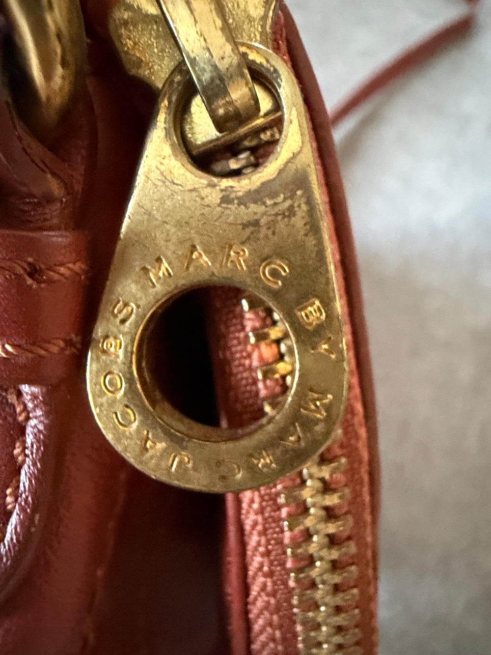 Marc Jacobs Rust Red Leather Crossbody with Yellow Bird Accent - Picture 3 of 8